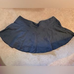 Black embroidered mini skirt, size juniors 15